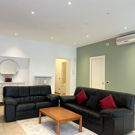 Porta Torre Como Apartment - By Relais Di Giada Екстер'єр фото